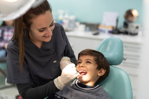  Village Of Four Seasons, MO Emergency Dentist Pros